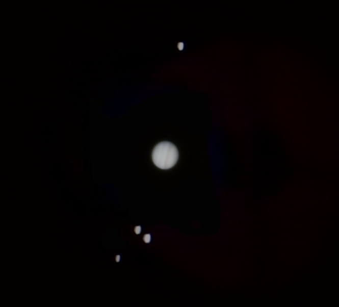 A picture of Jupiter and its 4 galilean moons
